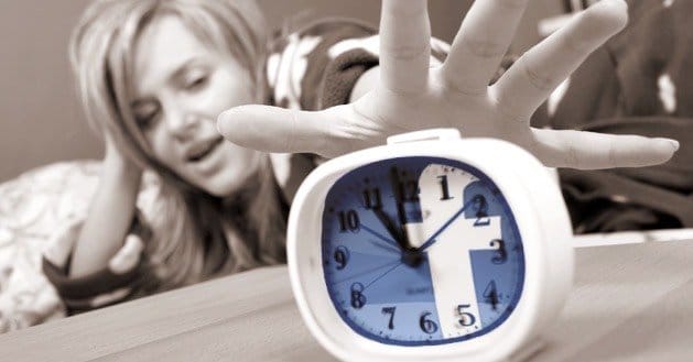 What-Time-of-Day-Is-Facebook-at-Peak-Traffic